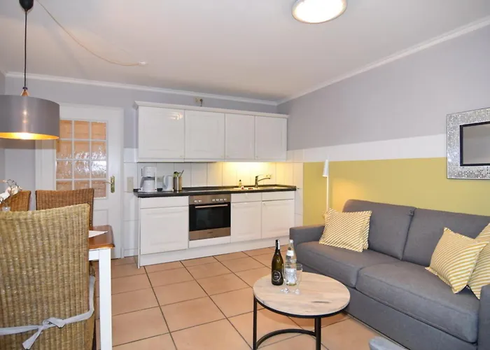 Alma &amp Eva, Whg 8